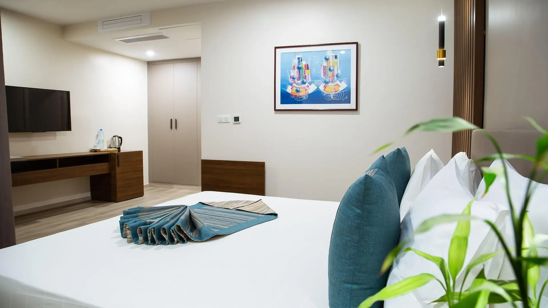 ****  Le Ndiambour Hotel Et Residence Dakar Senegal